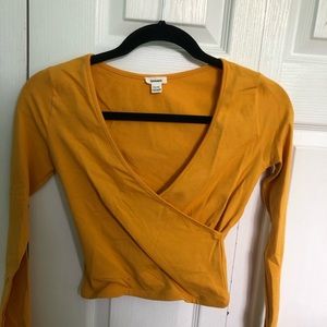 Garage wrap long sleeve